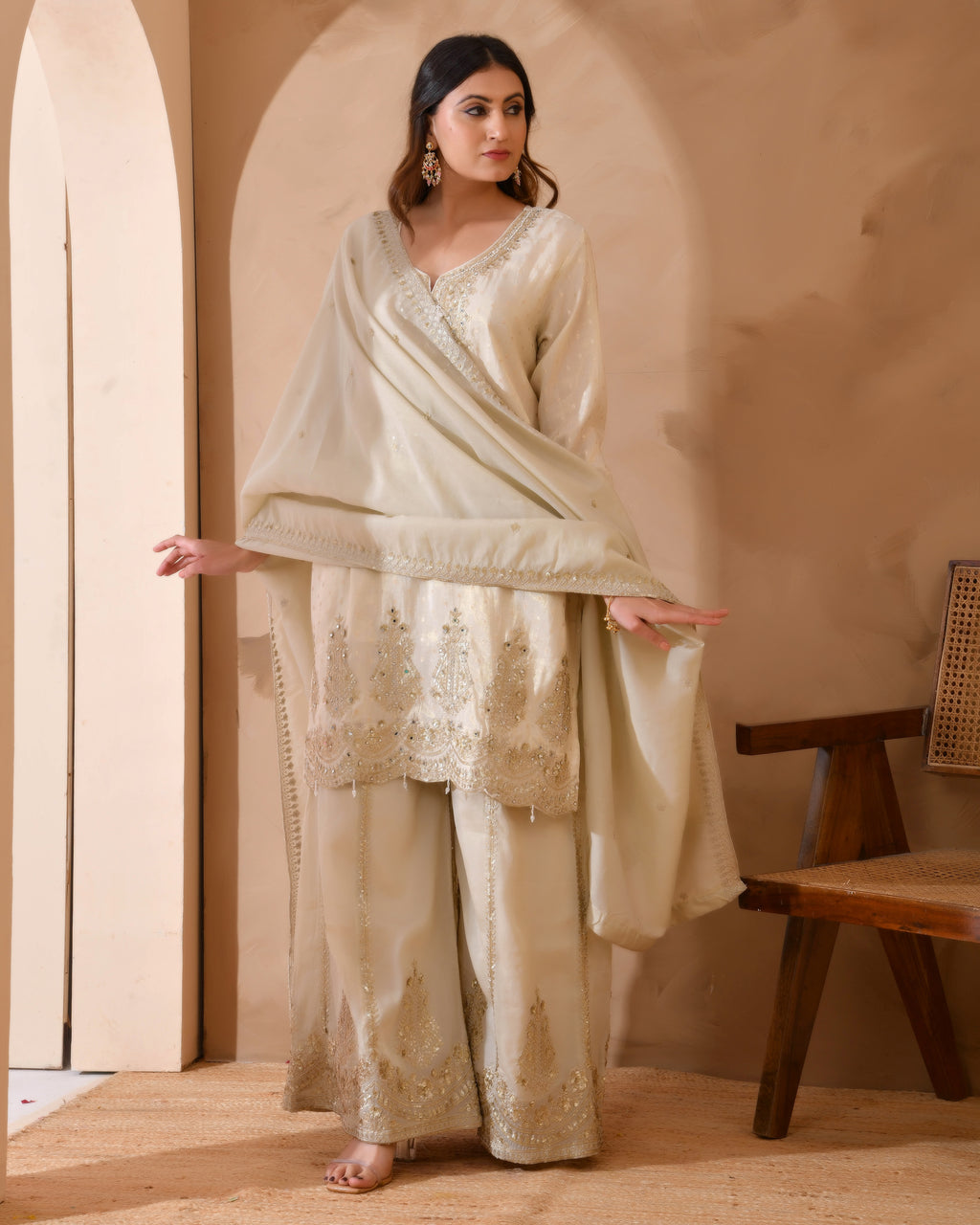 Pure viscose jacquard silk suit with full heavy embroidery