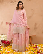 Fully embroidered heavy-look jacquard silk suit